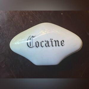 Limoges France porcelain box *Antique*